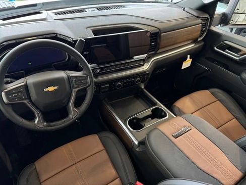 New 2026 Chevrolet Silverado 3500 High Country w/ Technology Package AWD/4WD image 6