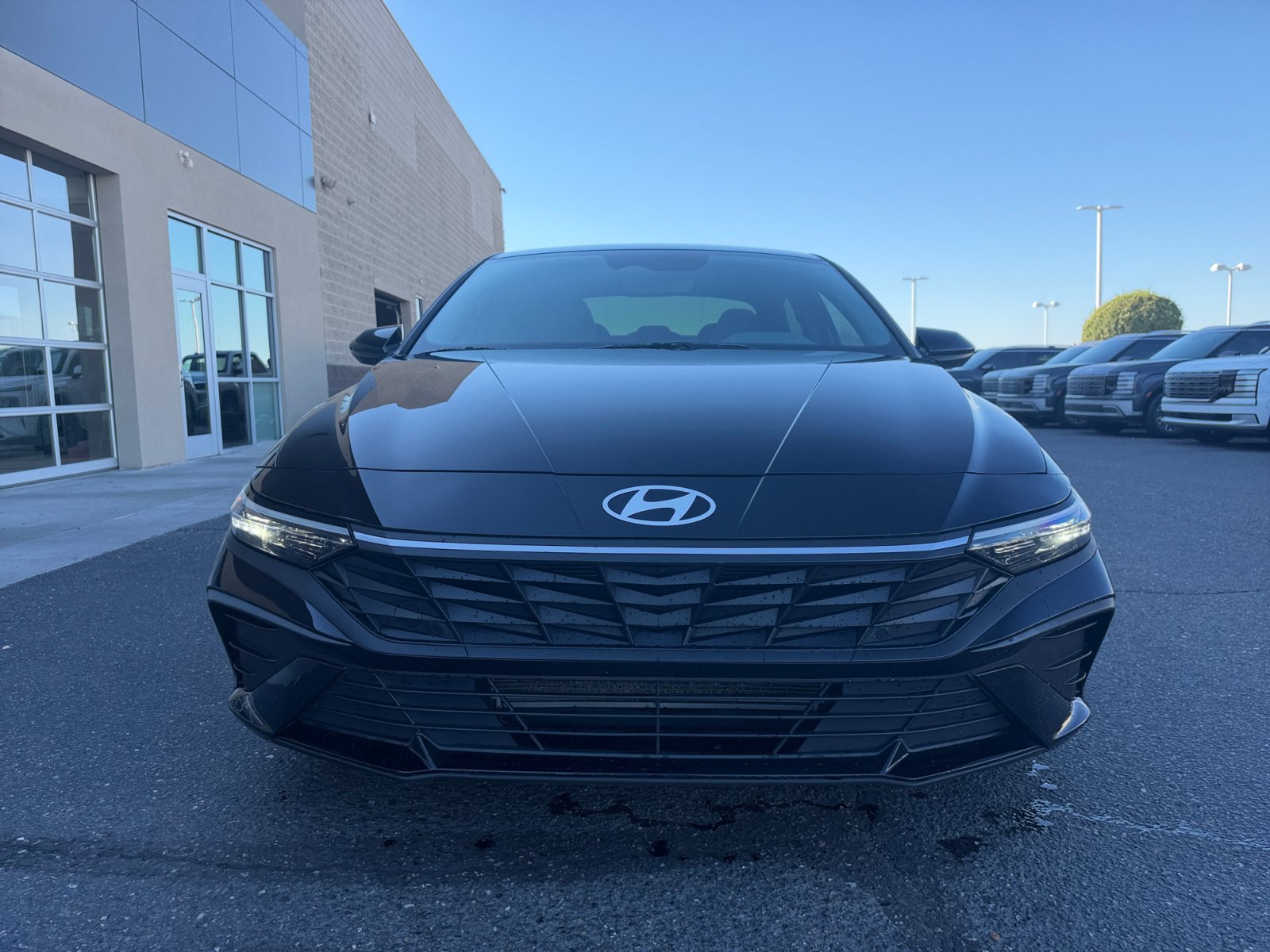 Used 2024 Hyundai Elantra SE FWD image 23