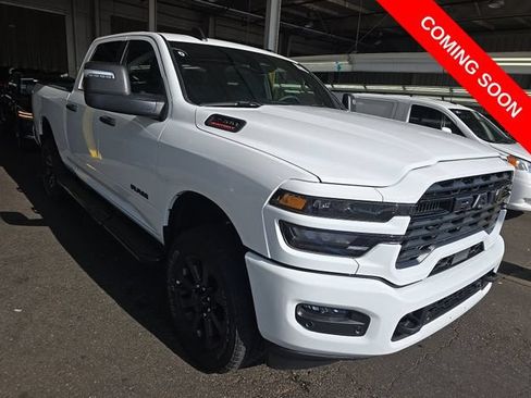 Used 2026 RAM 2500 Big Horn AWD/4WD image 4
