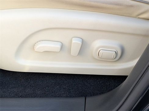 Used 2018 INFINITI QX60 FWD w/ Premium Plus Package image 21