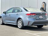 Used 2022 Toyota Corolla LE image 3