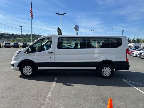 Used 2023 Ford Transit 350 XLT RWD image 5