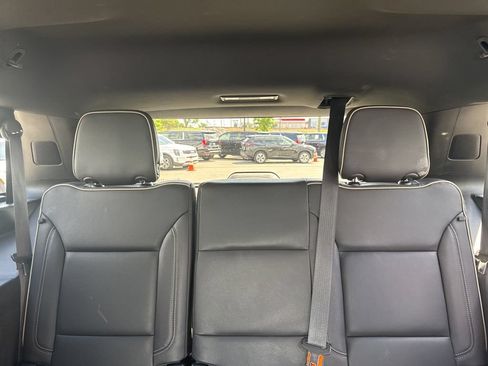 Used 2024 Chevrolet Tahoe Premier RWD image 24