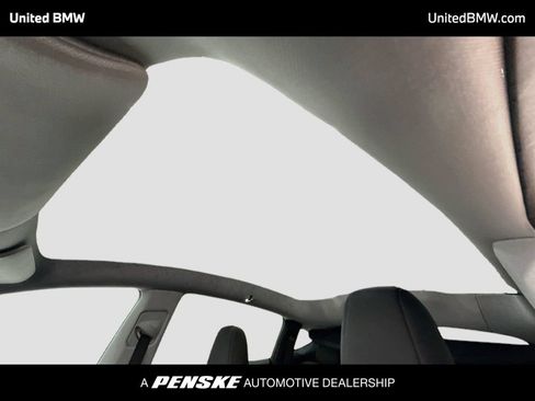 Used 2026 Tesla Model Y AWD image 12