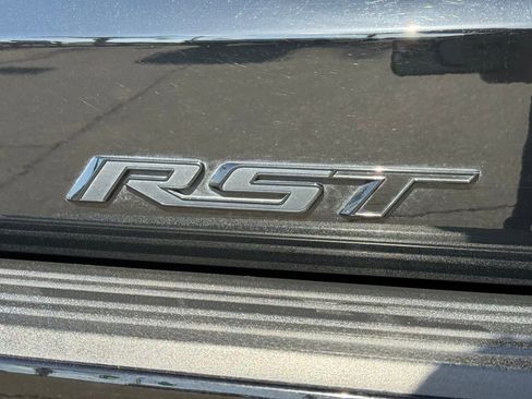 Used 2024 Chevrolet Tahoe RST w/ RST Performance Edition image 8