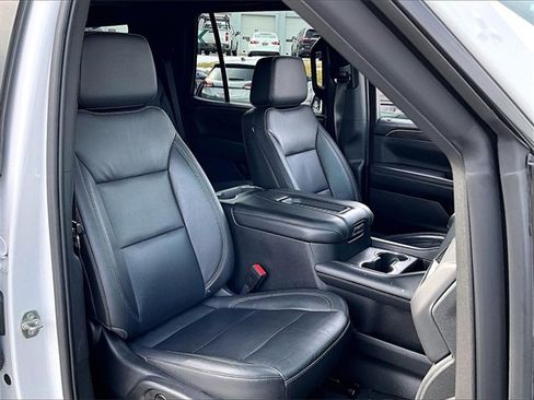 Used 2021 Chevrolet Tahoe Z71 image 11