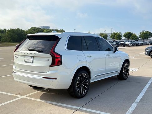New 2026 Volvo XC90 B5 Core w/ Protection Package Premier AWD/4WD image 5