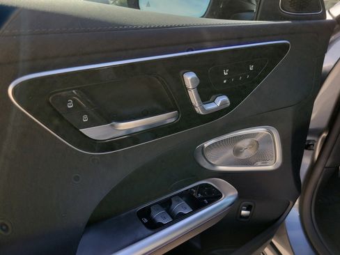 Certified 2025 Mercedes-Benz C 300 Sedan image 21