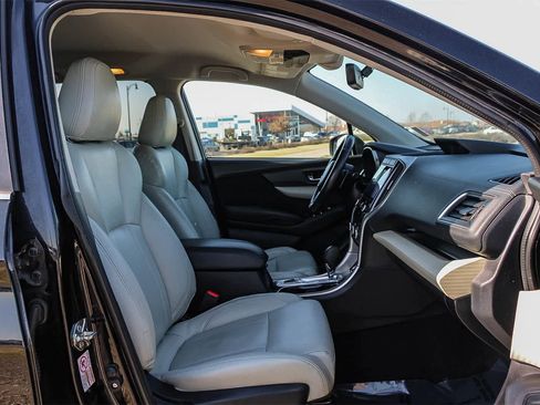 Used 2019 Subaru Ascent Premium w/ Popular Package #3 image 4