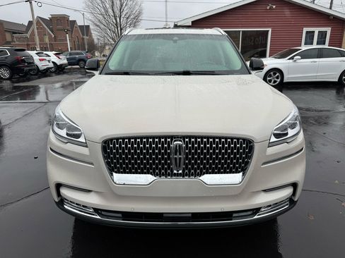 Used 2024 Lincoln Aviator Reserve w/ Equipment Group 201A image 2