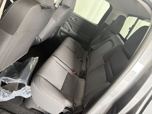 New 2026 Nissan Frontier SV w/ Tow Package AWD/4WD image 11