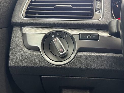 Used 2018 Volkswagen Passat 2.0T R-Line FWD image 30