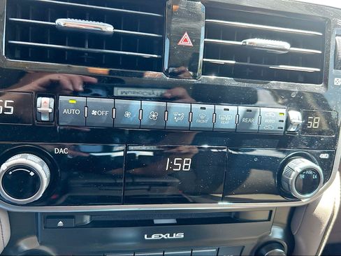 Used 2023 Lexus GX 460 Premium w/ Premium Plus Package AWD/4WD image 34