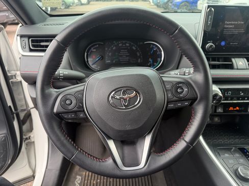 Used 2023 Toyota RAV4 SE w/ Weather & Moonroof Package AWD/4WD image 9