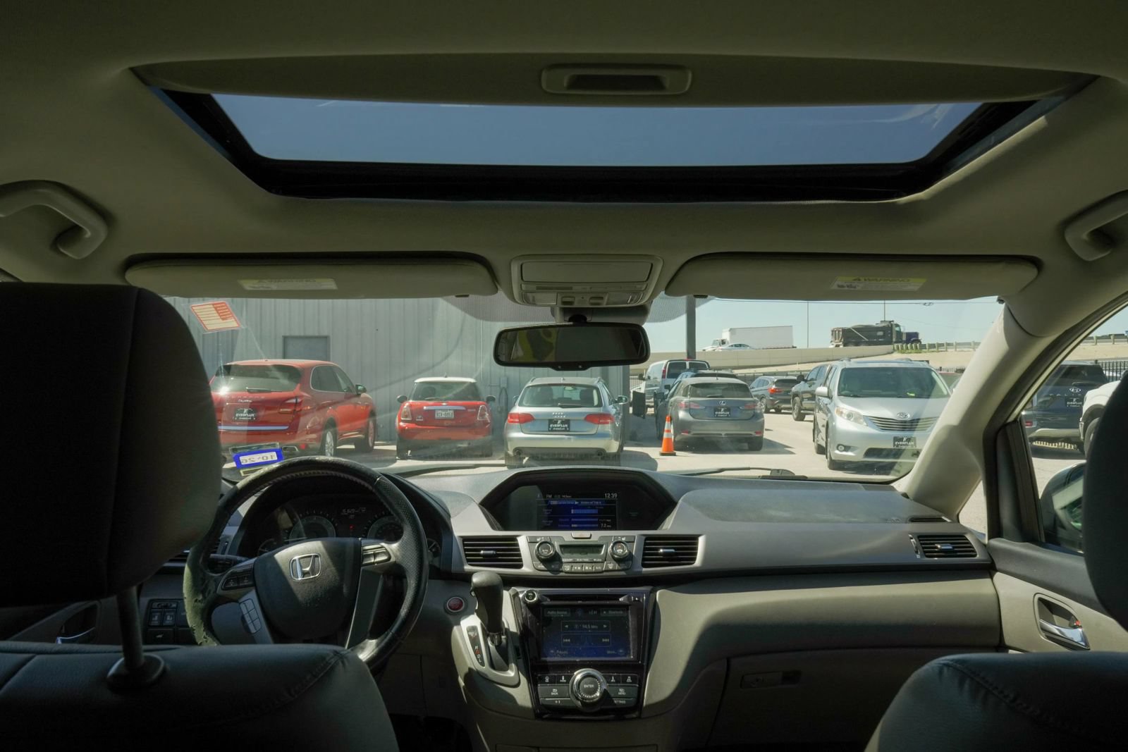 Used 2014 Honda Odyssey EX-L image 19