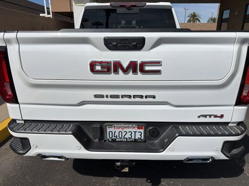 Certified 2023 GMC Sierra 1500 AT4 w/ AT4 Premium Package image 7