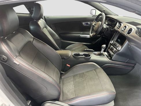 Used 2021 Ford Mustang GT Premium w/ Equipment Group 401A RWD image 28