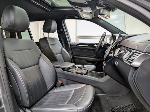 Used 2019 Mercedes-Benz GLS 450 4MATIC w/ Premium 1 Package image 29