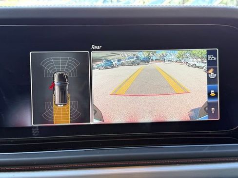 Used 2022 Mercedes-Benz G 550 image 28