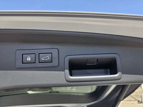 New 2026 Subaru Outback Premium image 13