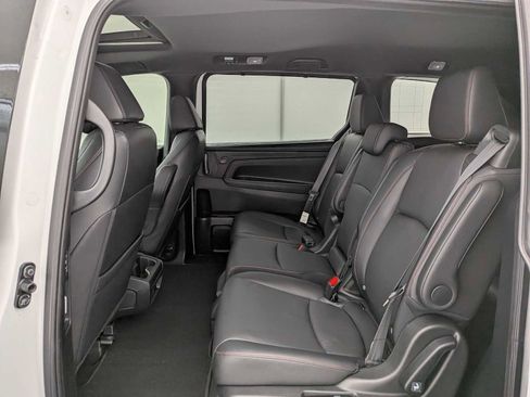 Used 2023 Honda Odyssey Sport image 21