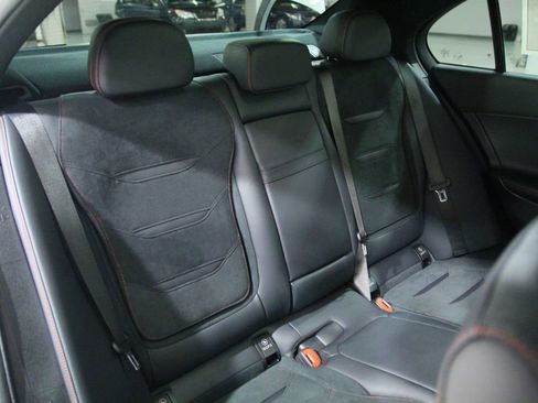 Certified 2023 Mercedes-Benz C 43 AMG 4MATIC Sedan image 26