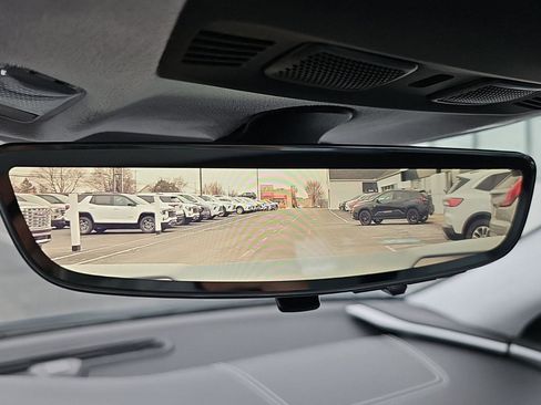 Used 2021 Chevrolet Corvette Stingray Premium Cpe w/ Z51 Performance Package image 12