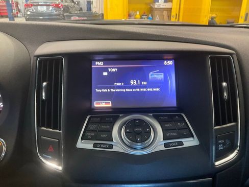 Used 2013 Nissan Maxima 3.5 SV w/ Tech Pkg FWD image 17
