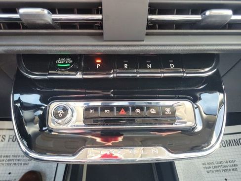 Certified 2023 Lincoln Corsair AWD w/ Equipment Group 101A image 37