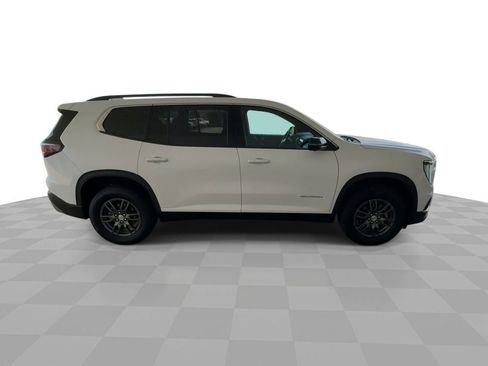 Certified 2025 GMC Acadia Elevation FWD image 9