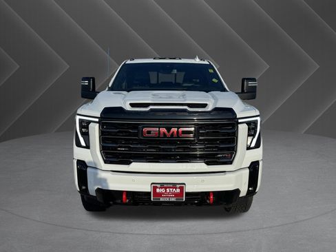 Used 2025 GMC Sierra 2500 AT4 AWD/4WD image 3