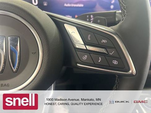 New 2026 Buick Enclave Preferred w/ Power Package AWD/4WD image 18