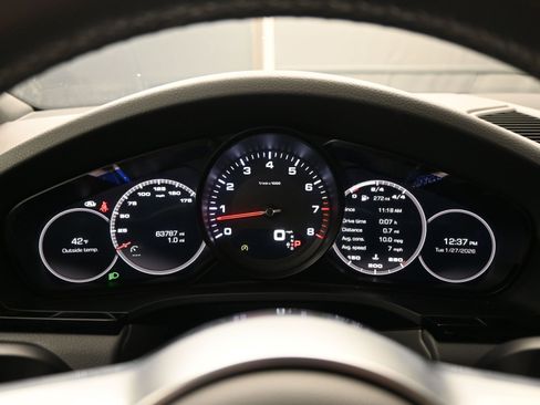 Certified 2020 Porsche Cayenne image 17