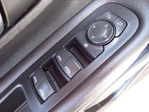 Used 2021 GMC Terrain SLT AWD/4WD image 15