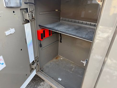 Used 2013 Ford F450 XL w/ High Capacity Trailer Tow Pkg image 21