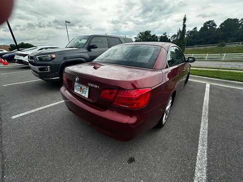 Used 2012 BMW 328i Convertible RWD image 4