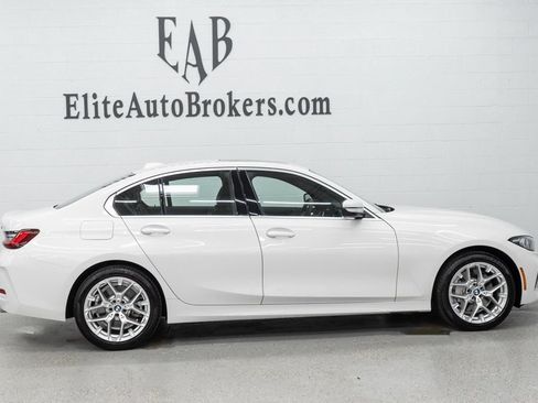 Used 2026 BMW 330i xDrive Sedan w/ Convenience Package AWD/4WD image 5