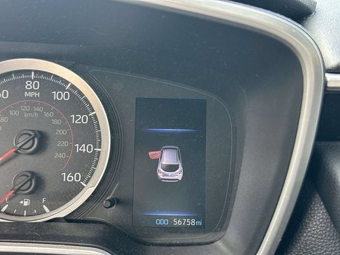 Used 2022 Toyota Corolla SE FWD image 4