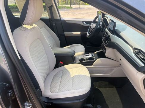 Used 2020 Ford Escape SE AWD/4WD image 14