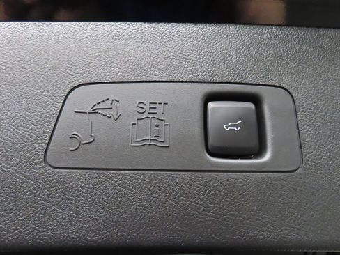 Used 2026 Lincoln Corsair Reserve AWD/4WD image 49