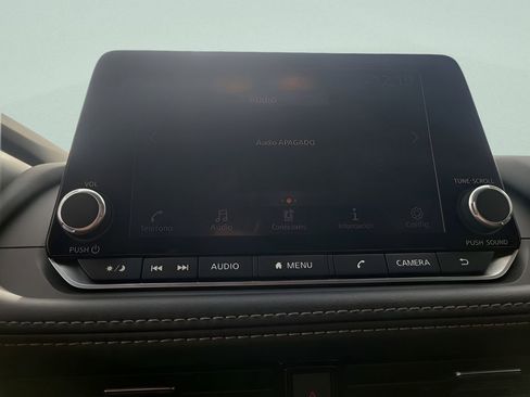 Used 2023 Nissan Rogue SV image 19