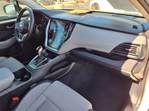 Certified 2025 Subaru Outback Premium w/ Popular Package #1A image 19