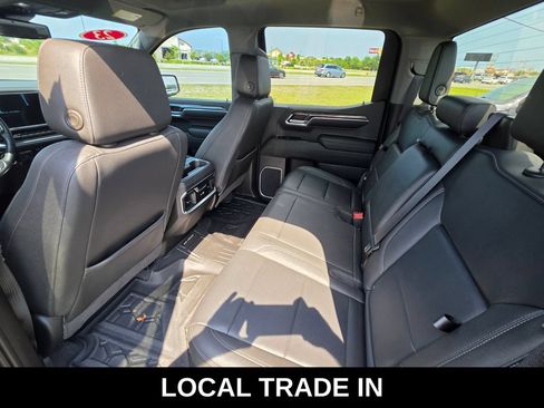 Used 2023 Chevrolet Silverado 1500 LTZ w/ Z71 Off-Road Package AWD/4WD image 15