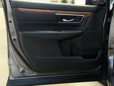 Used 2021 Honda CR-V EX-L image 13