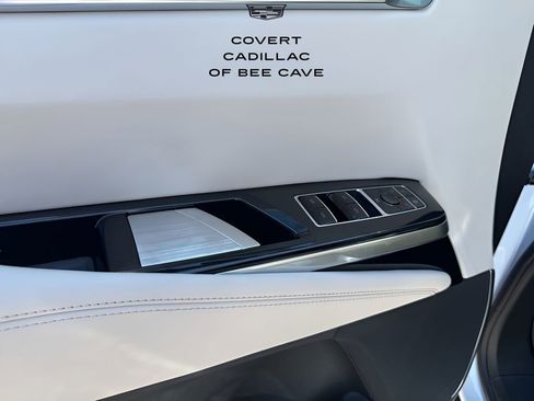 New 2026 Cadillac Escalade ESV Sport w/ Touring Package image 33