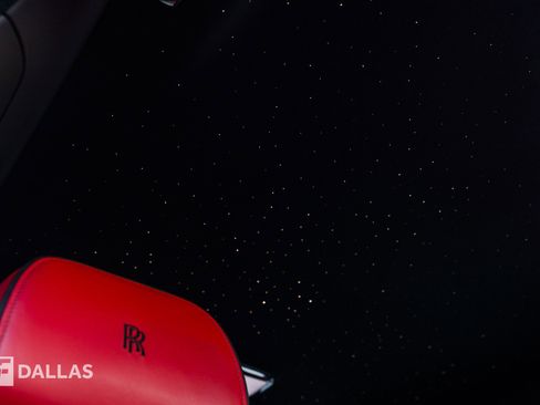 Used 2022 Rolls-Royce Cullinan image 40