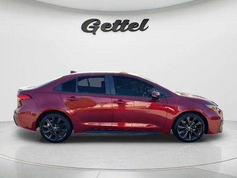 Certified 2023 Toyota Corolla SE FWD image 4