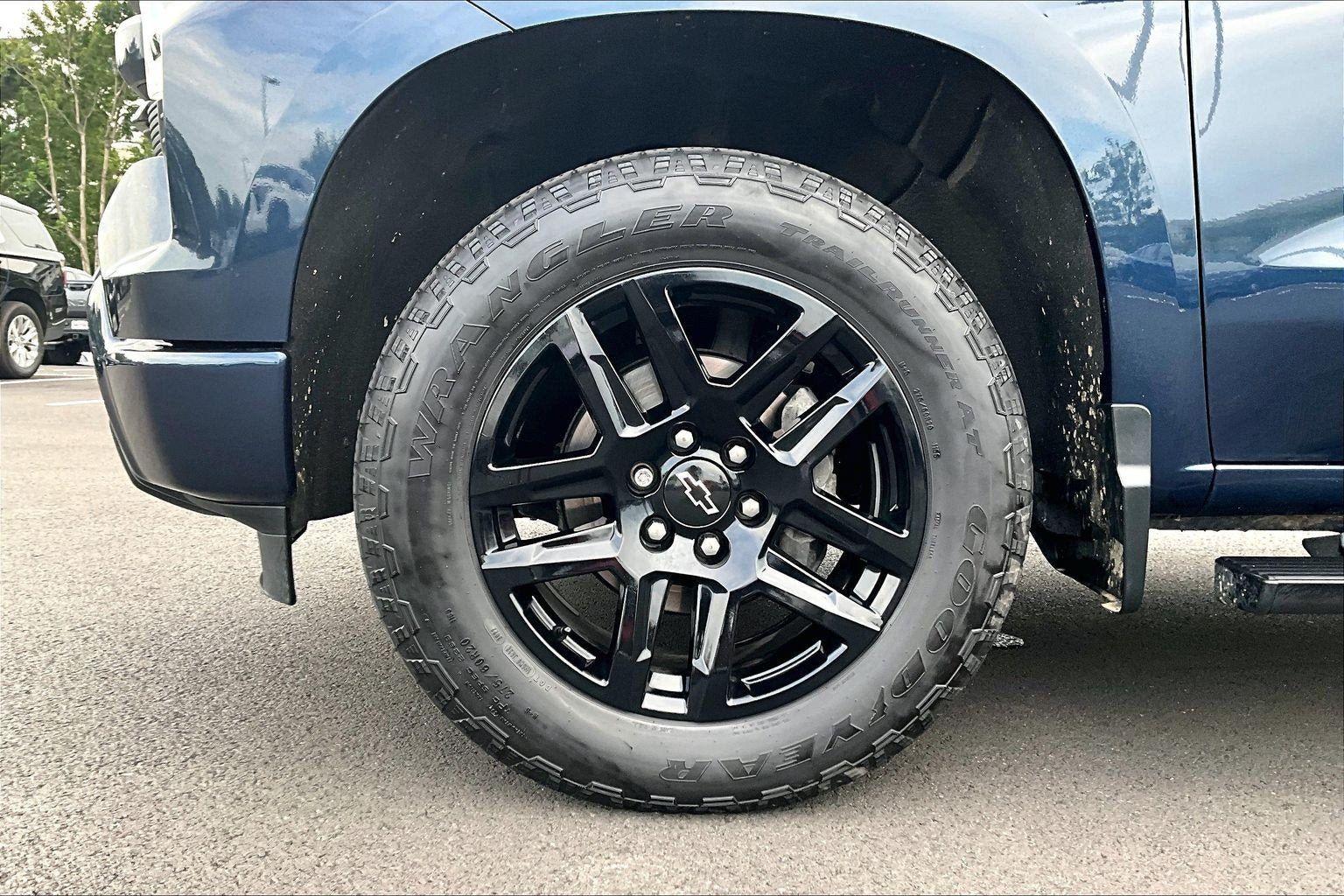 Used 2022 Chevrolet Silverado 1500 RST AWD/4WD image 8