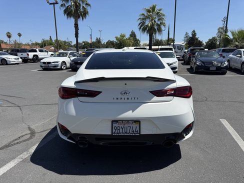 Used 2017 INFINITI Q60 3.0t w/ Premium Plus Package 3.0T RWD image 4