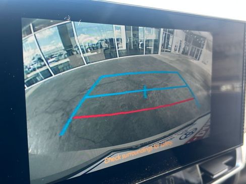 New 2026 Toyota Sienna XLE FWD image 11
